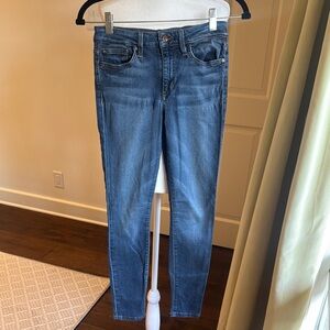 Joe’s Jeans - Mid-Rise Skinny Angle Jeans - Size: 26